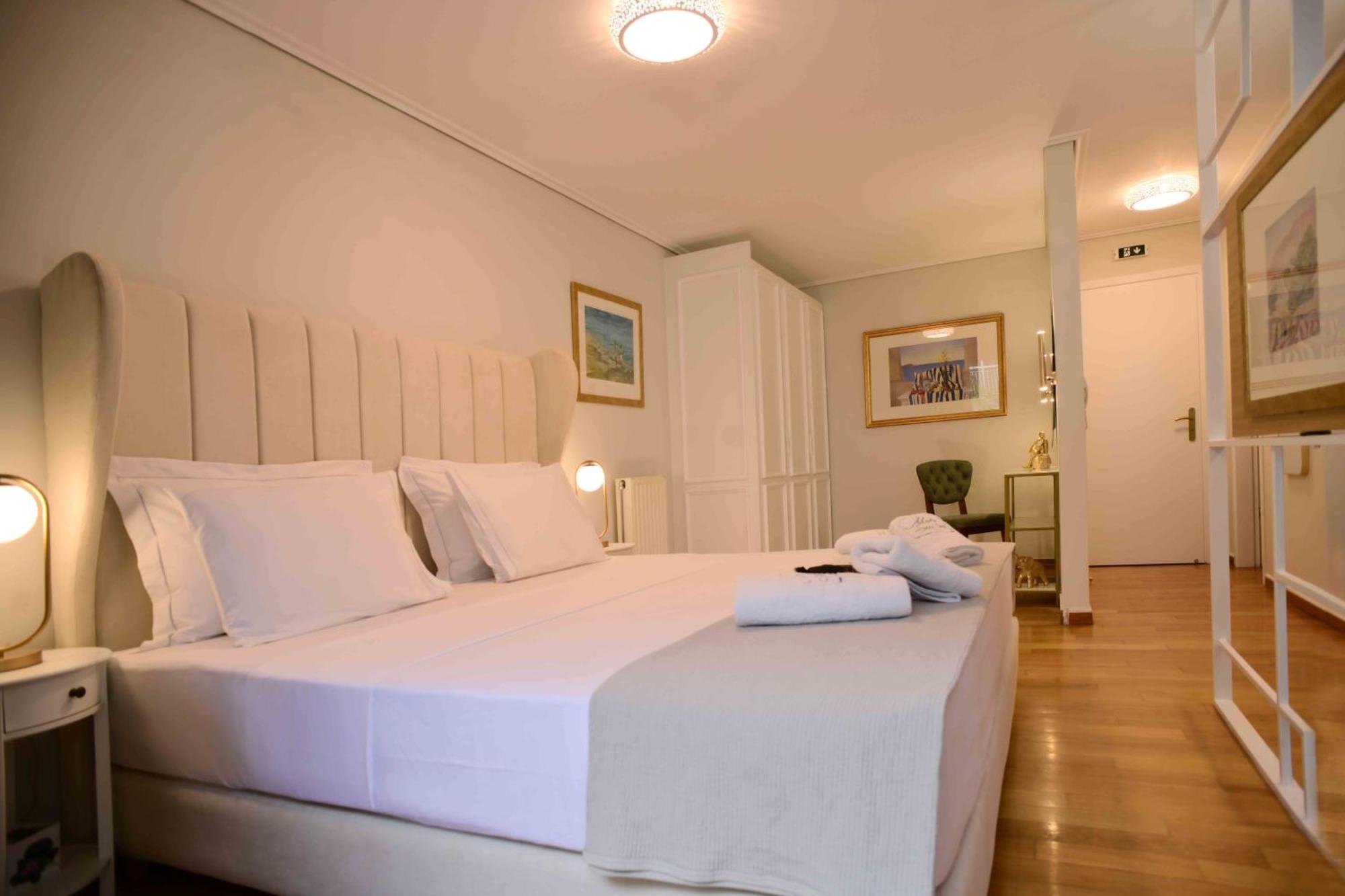 Mets Souites Apartment Athena Bagian luar foto