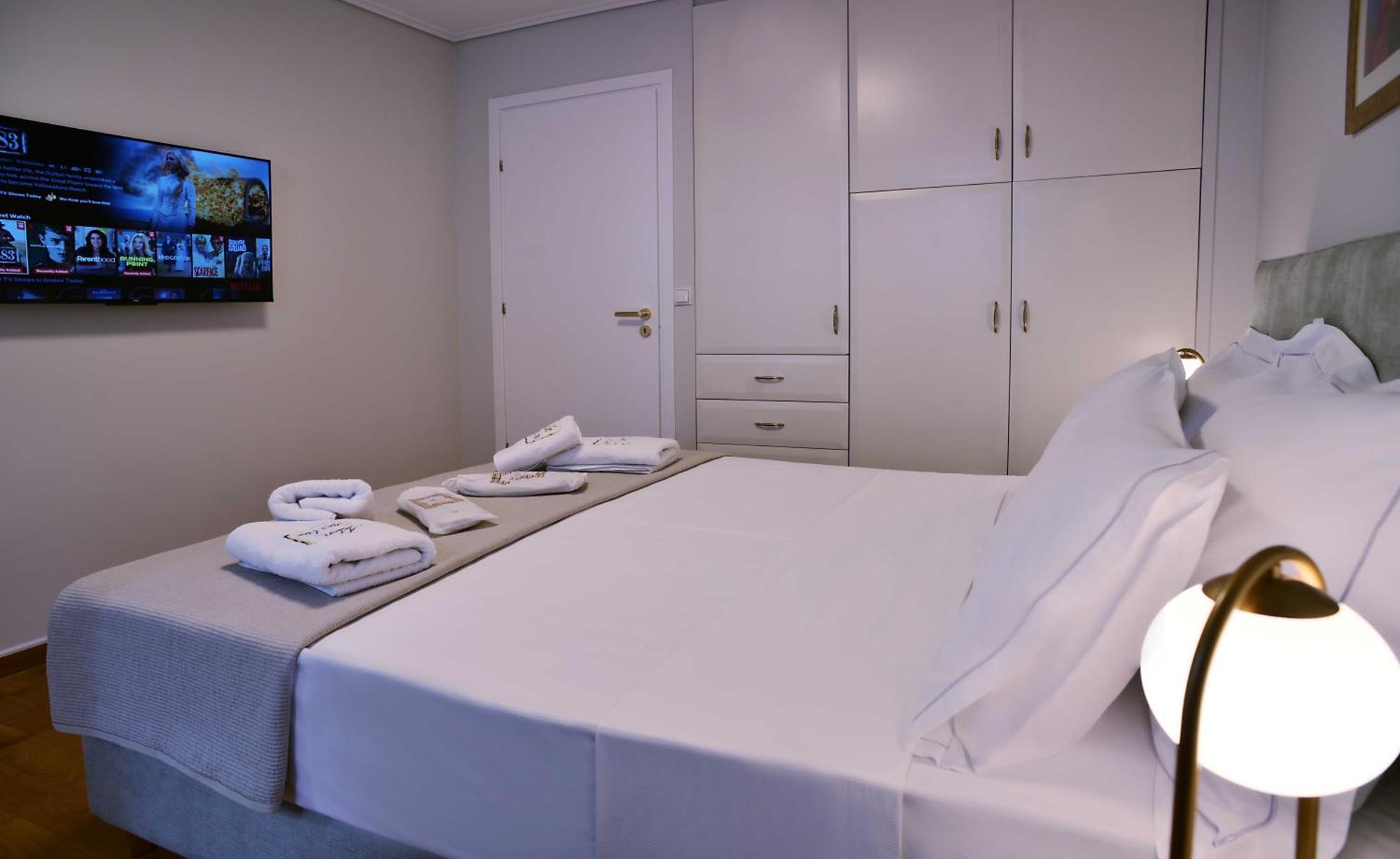 Mets Souites Apartment Athena Bagian luar foto