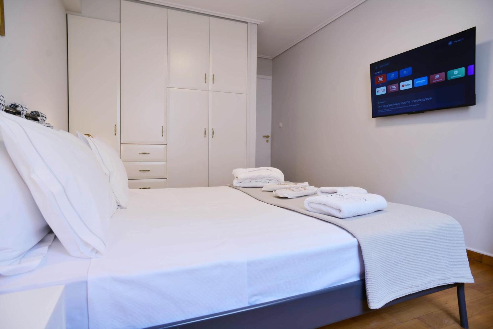Mets Souites Apartment Athena Bagian luar foto